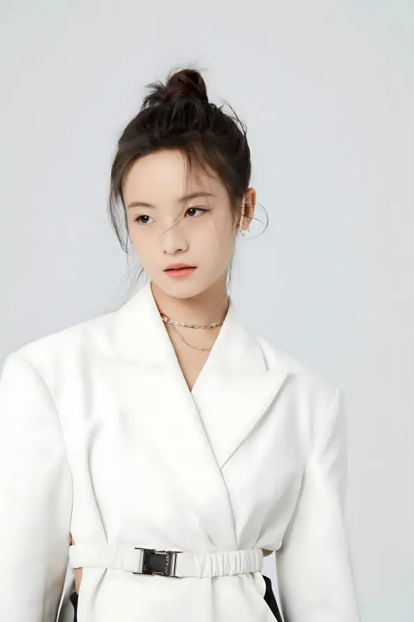 亚洲六月丁香六月婷婷_中文字字幕在线中文乱码网站_国产成人av大片大片在线播放