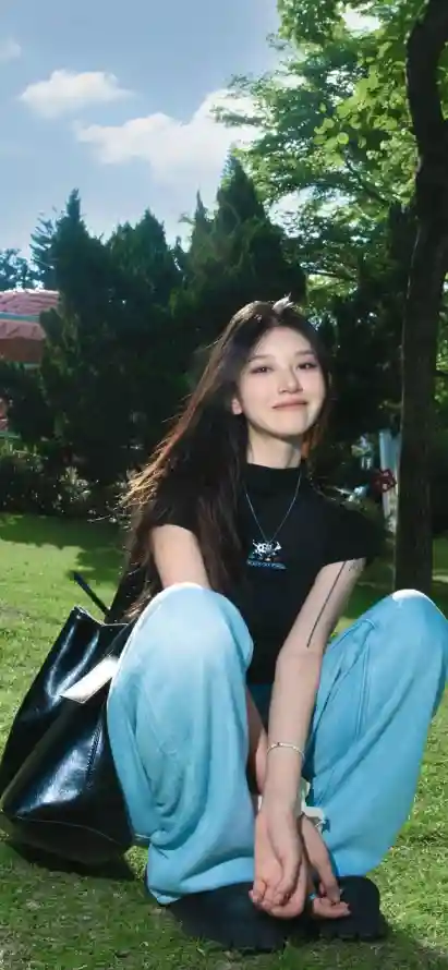 亚洲六月丁香六月婷婷_中文字字幕在线中文乱码网站_国产成人av大片大片在线播放