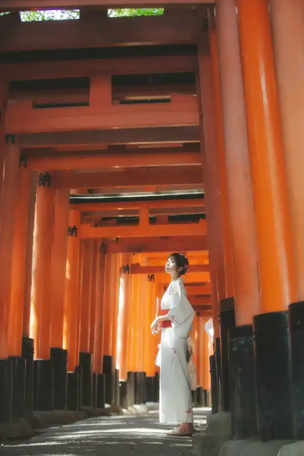 亚洲六月丁香六月婷婷_中文字字幕在线中文乱码网站_国产成人av大片大片在线播放