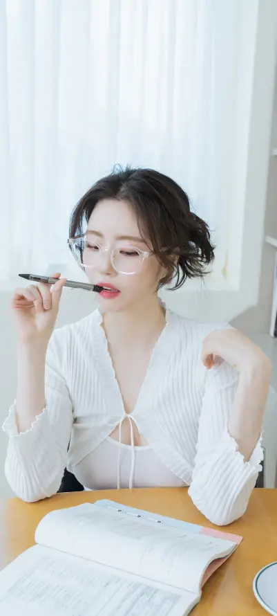 亚洲六月丁香六月婷婷_中文字字幕在线中文乱码网站_国产成人av大片大片在线播放